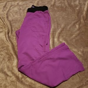 Healing Hands yoga scrub set